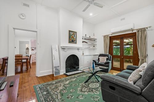 Swainson on Church in Adelaide, Australia