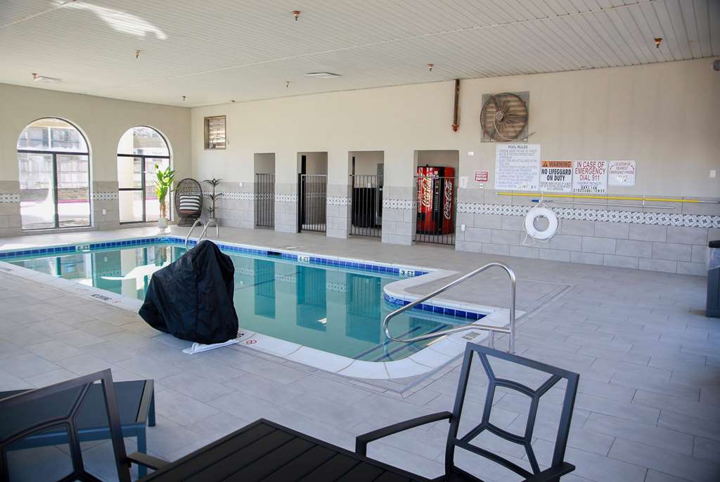 Days Inn by Wyndham Amarillo Medical Center - photo 7