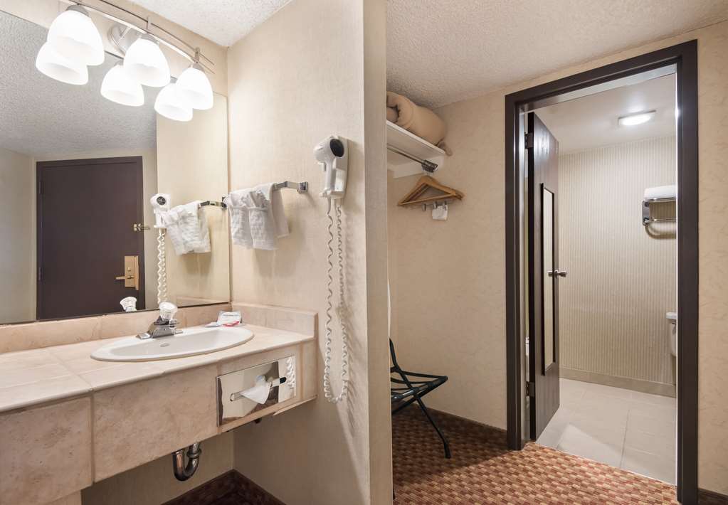 SureStay Plus Hotel by Best Western Reno Airport - photo 33