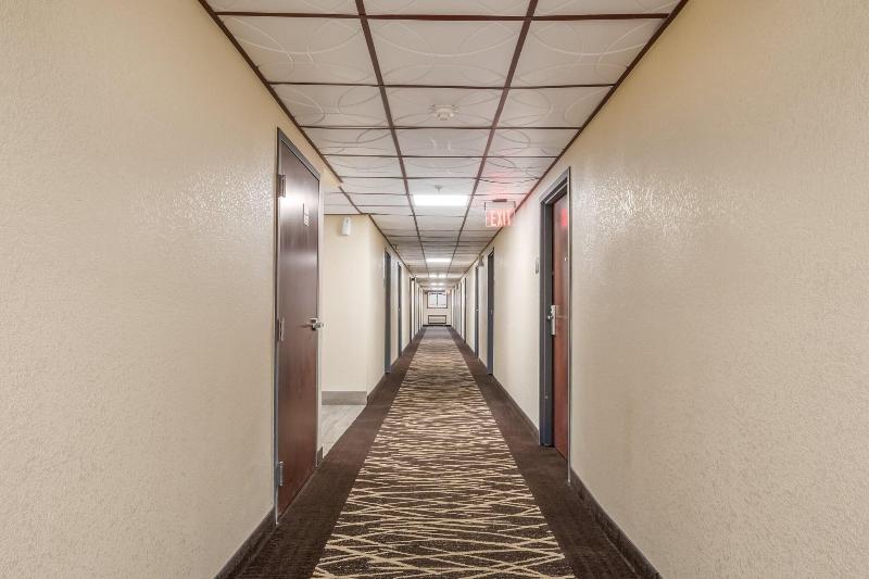 Red Roof Inn Chicago Alsip - photo 27