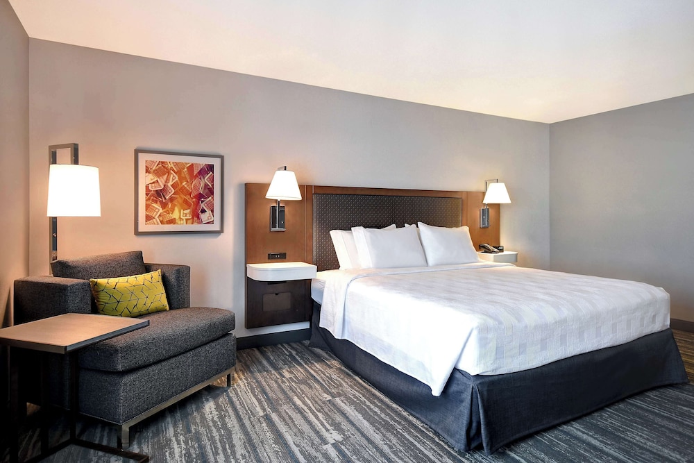 Hampton Inn & Suites Las Vegas Convention Center No Resort Fee - photo 4