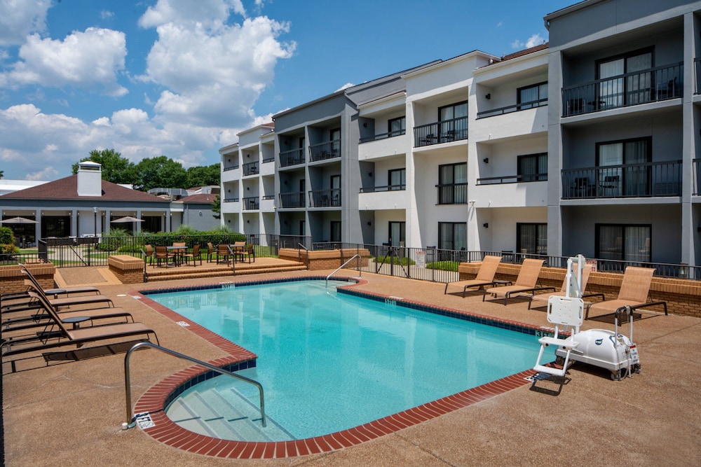 Courtyard by Marriott Memphis East Park Avenue - photo 15