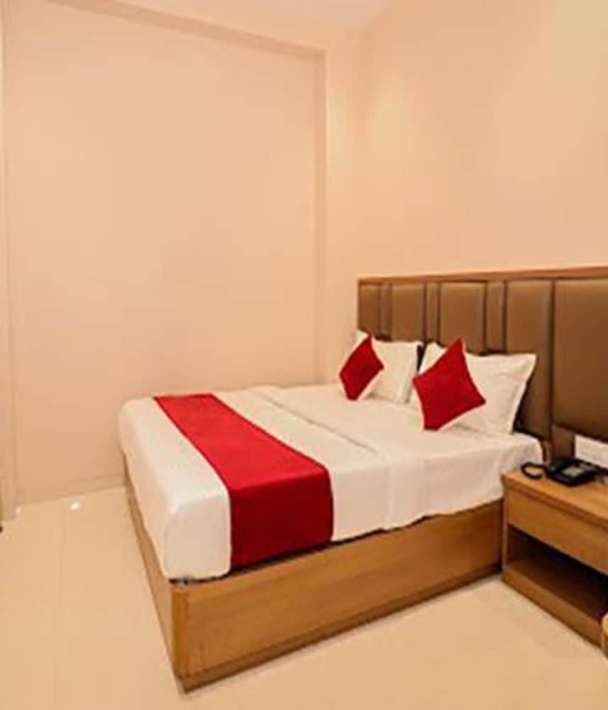 FabExpress Ascent Star Inn — Mumbai — photo 5