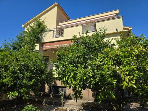 Apartment Dalmare — 4-Star Luxury Hotel in Biograd Na Moru, Croatia