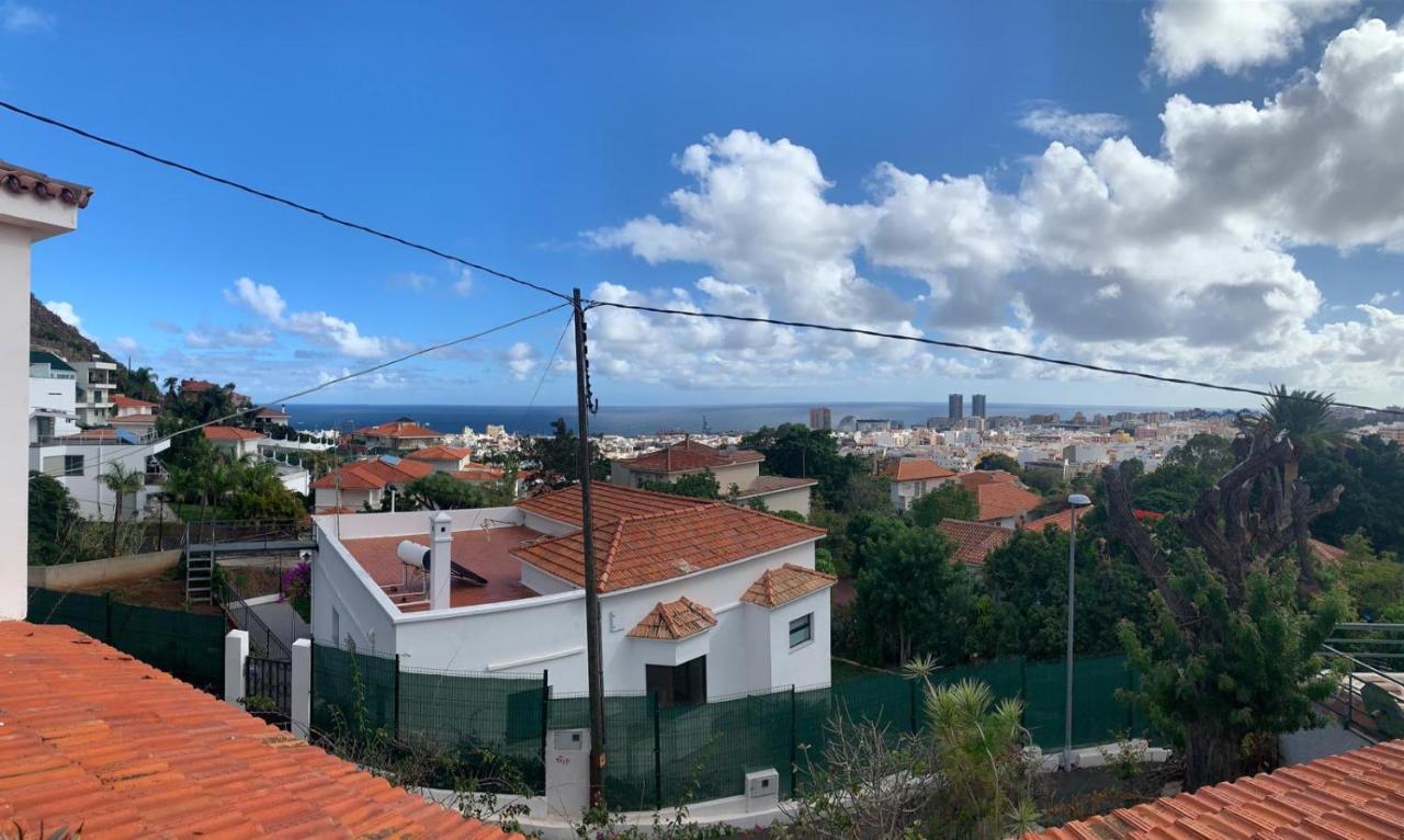 Habitaciones Comodas Con Bano Individual in Santa Cruz De Tenerife, Spain