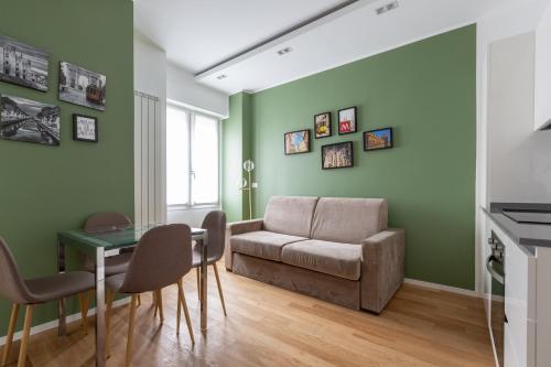Easytopstay Corso Sempione Modern Flat — 4-Star Luxury Hotel in Milan, Italy