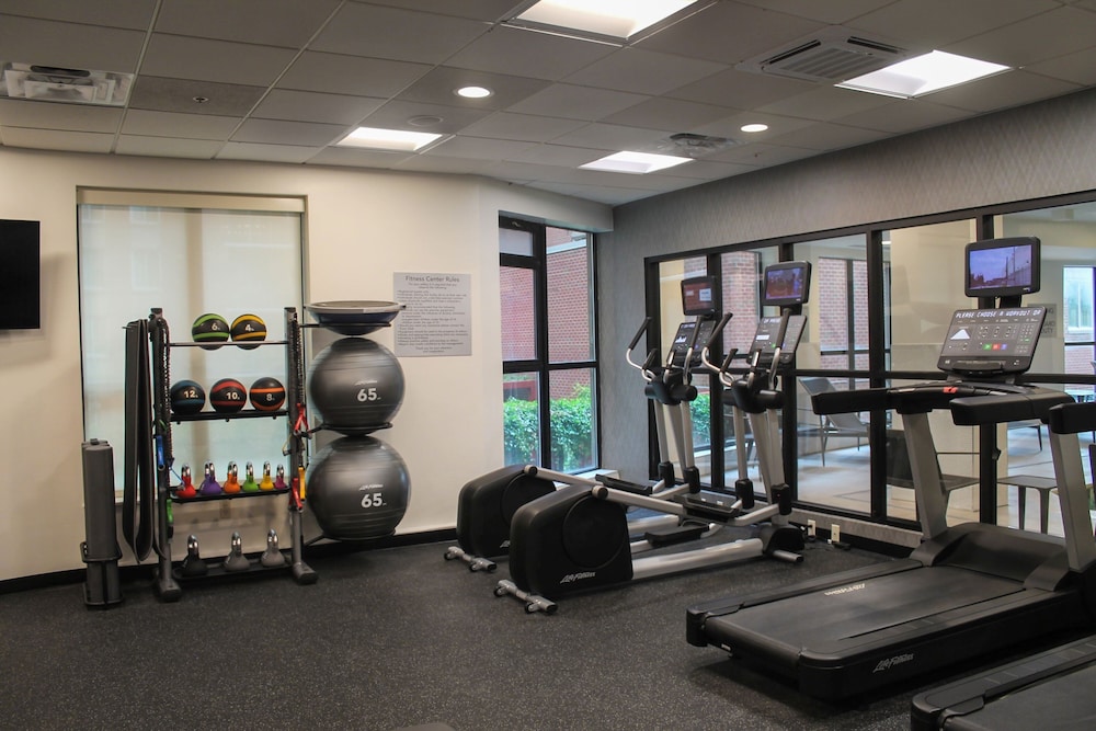 Courtyard by Marriott Washington Capitol Hill Navy Yard - photo 29