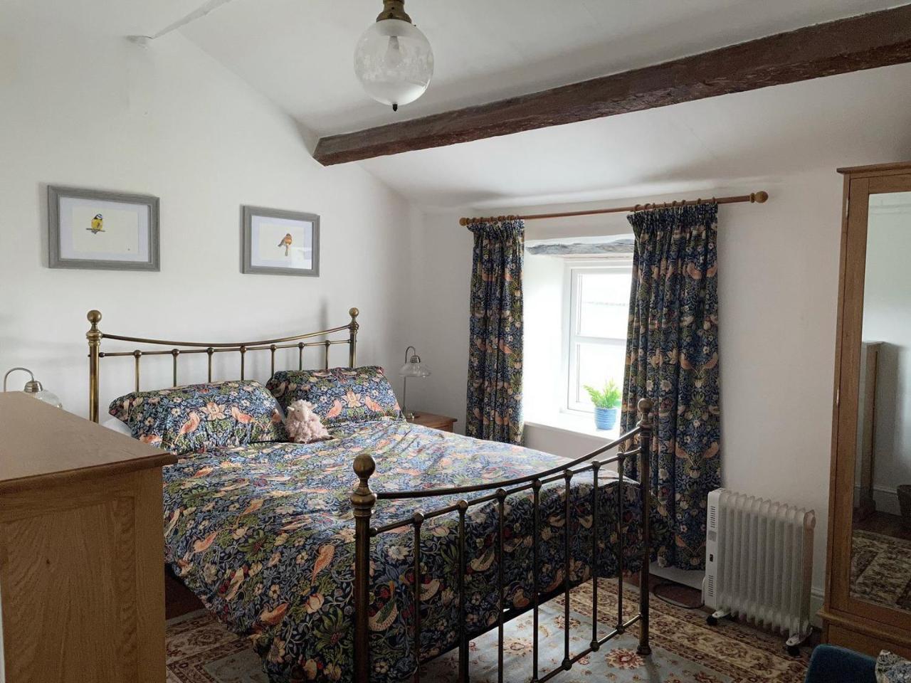 Penny Black Cottage