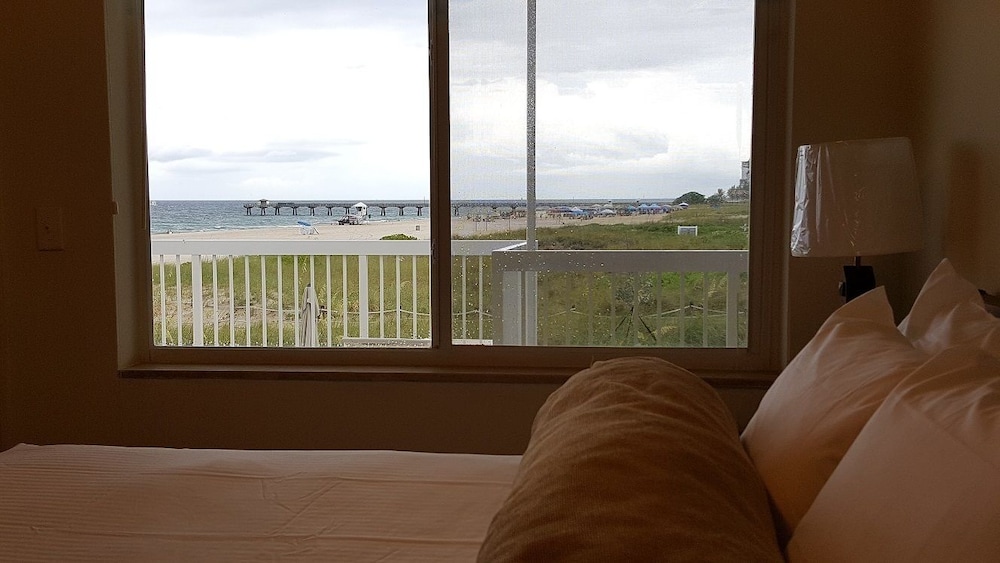 Le Cabanon Motel - photo 36
