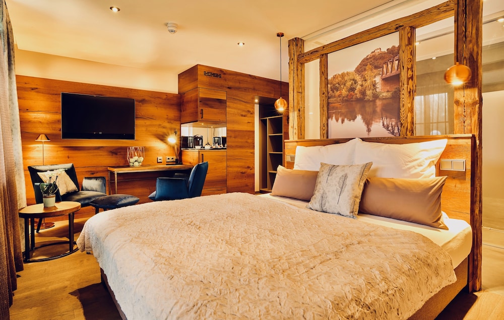 Landgasthof Moser — 4-Star Luxury Hotel in Vilshofen, Germany