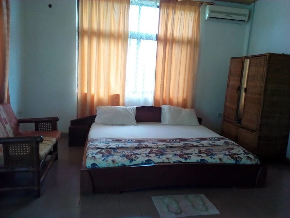 Abuesi Beach Resort in Sekondi-Takoradi, Ghana