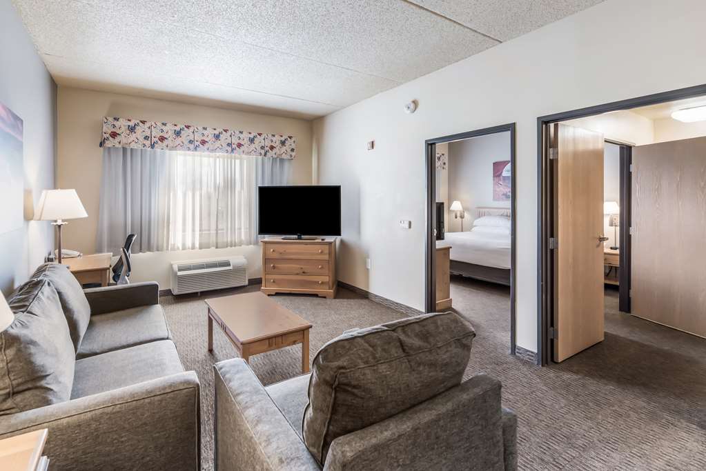 Red Lion Inn & Suites Goodyear Phoenix - photo 16
