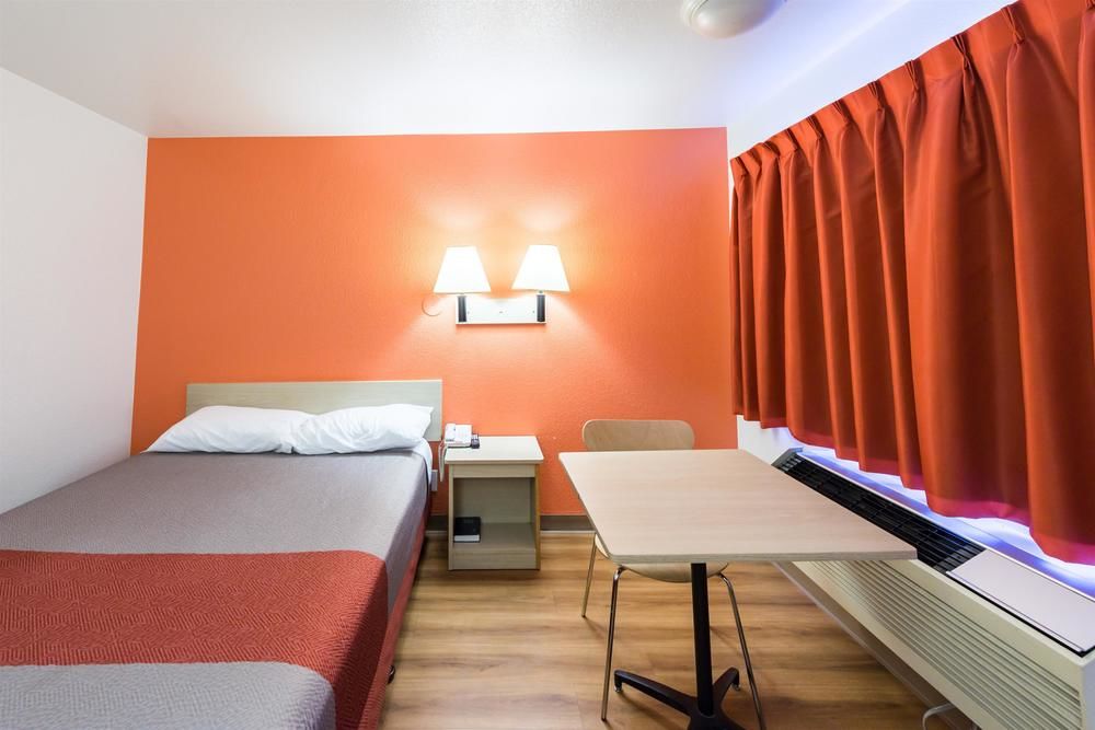 Motel 6 Reno West - photo 16