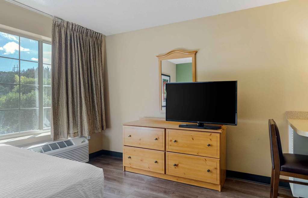 Extended Stay America Suites Boston Waltham 52 4th Ave - photo 14