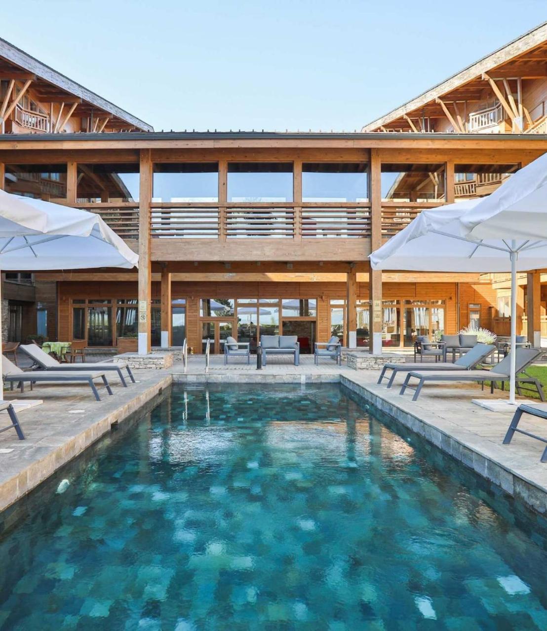 Pirin Golf Hotel Private Studios in Razlog, Bulgaria