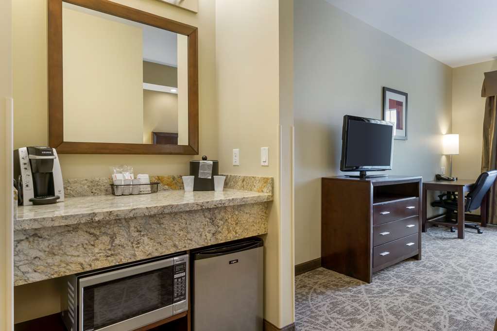 Best Western Plus Lacey Inn & Suites - photo 15