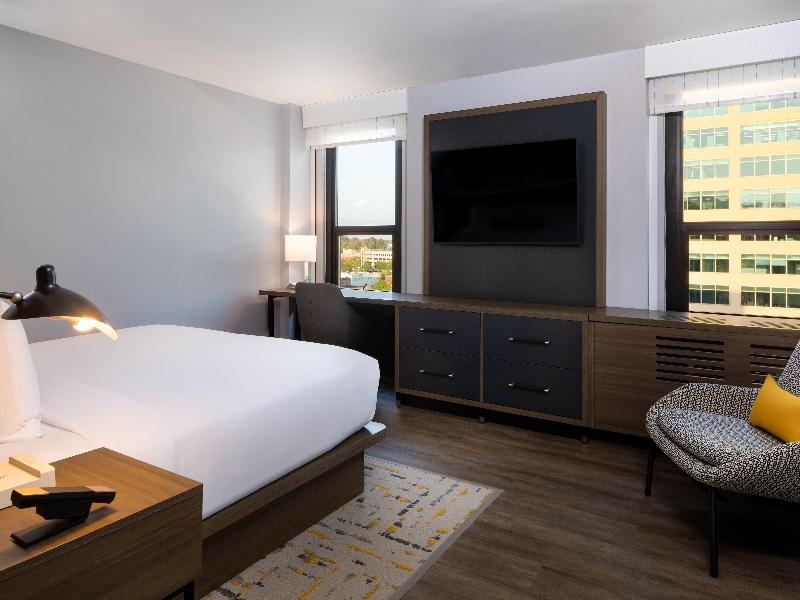 Hotel Indigo Chattanooga Downtown by IHG - photo 72
