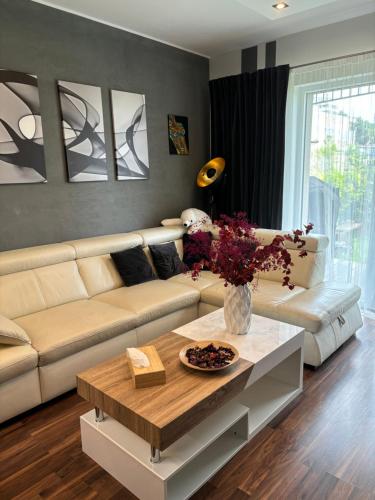 Krejcarek Garden Apartment — 4-Star Luxury Hotel in Prague, Czech Republic