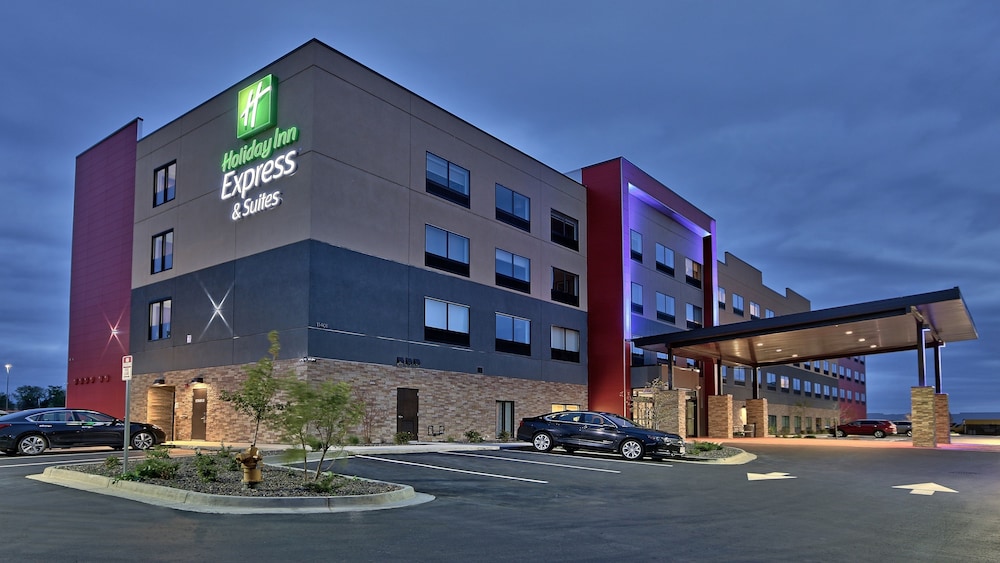 Holiday Inn Express & Suites Denver Northwest Broomfield — hotel in Broomfield