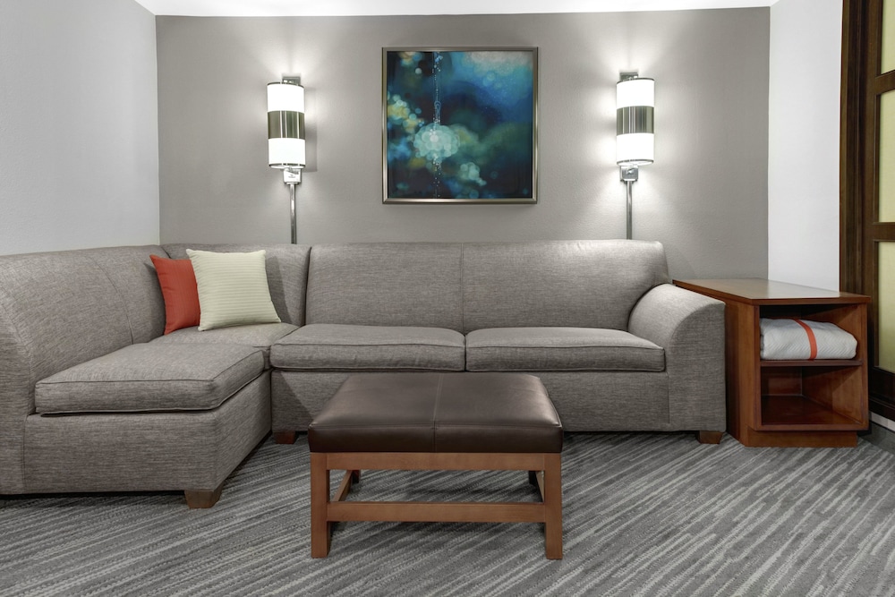 Candlewood Suites Cincinnati Northeast Mason by IHG - photo 18
