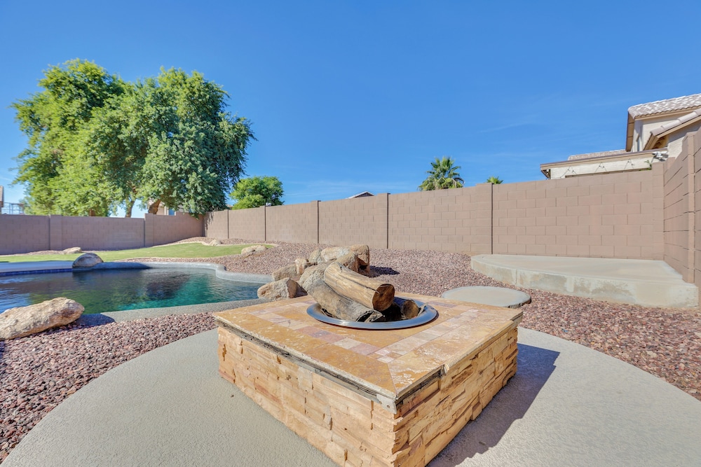 Glendale Home w Fire Pit Near State Farm Stadium - photo 16