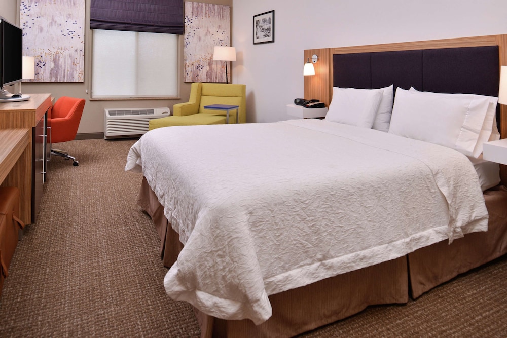 Hampton Inn & Suites Woodland Sacramento Area - photo 8