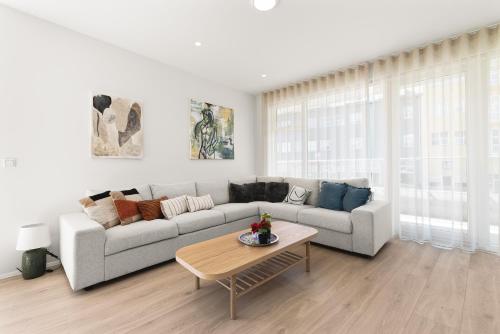 Your Perfect Oasis with Large Porch & Scenic Views