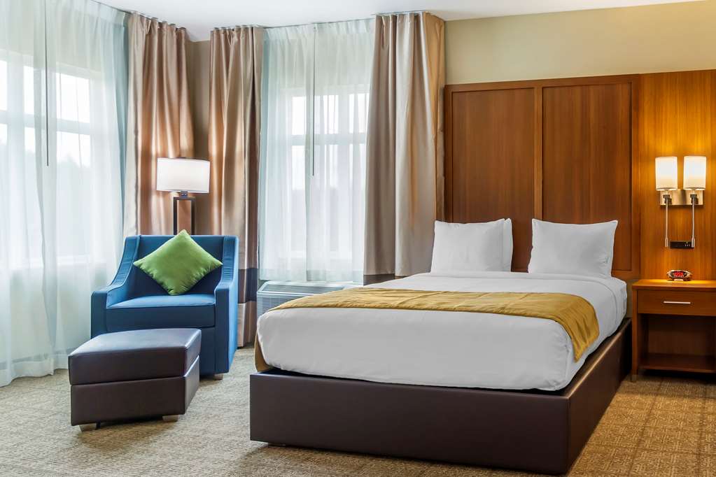 Comfort Inn & Suites Lakewood by JBLM - photo 20
