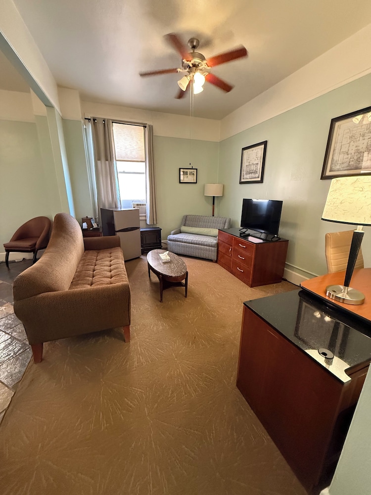 The Gadsden Hotel - photo 51