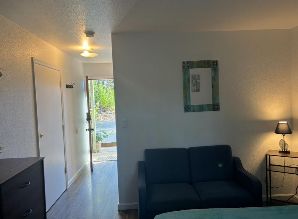 Brownsville Motel - photo 87