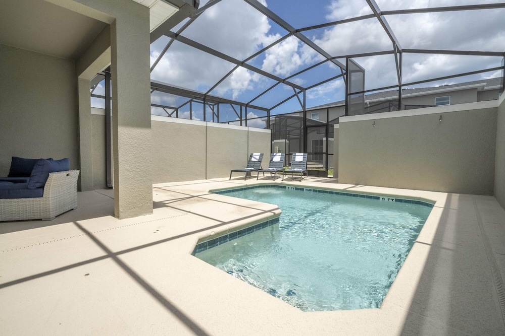 Fantastic 4 Bd W Pool @ Storey Lake Resort 2709 - photo 39