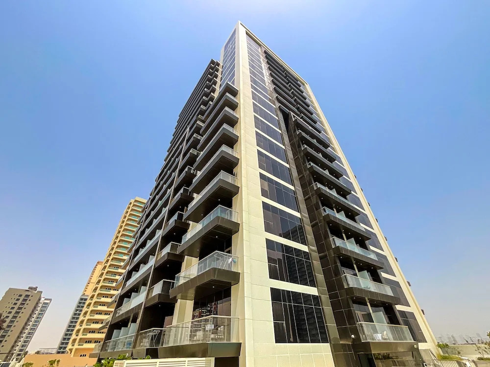 WelHome Evergreen Apartment Amidst Vibrant JVC With Pool — 4-Star Luxury Hotel in Dubai, United Arab Emirates