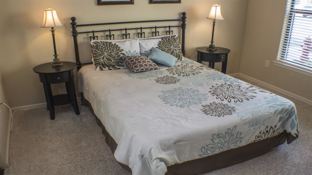 Ip60507 Bella Piazza Resort 3 Bed 3 Baths Condo - photo 3