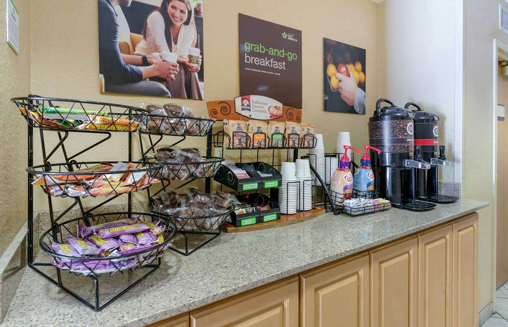 Extended Stay America Suites Pleasanton Chabot Dr - photo 7