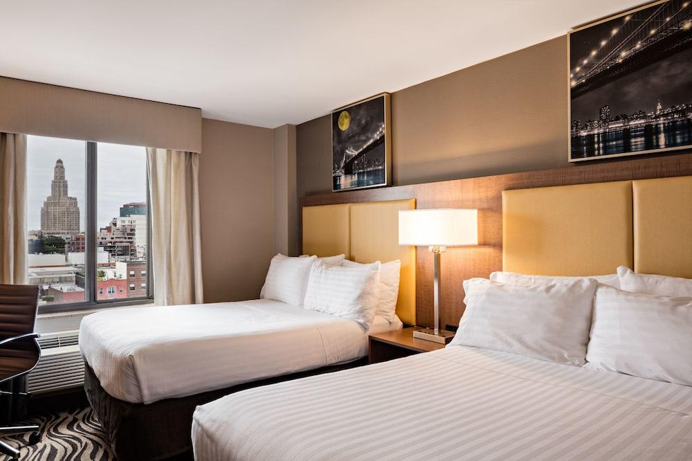 Holiday Inn Express New York Brooklyn - photo 18