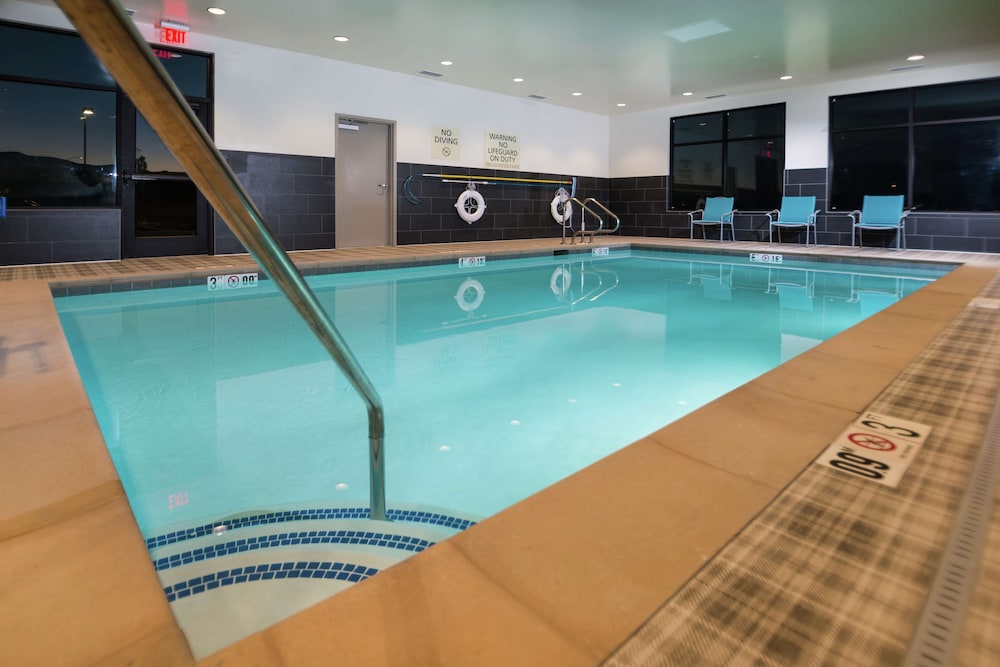 Hampton Inn Arvin Tejon Ranch - photo 28