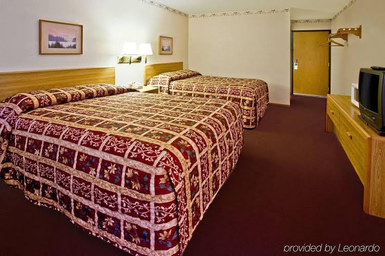 712 Inn - photo 11