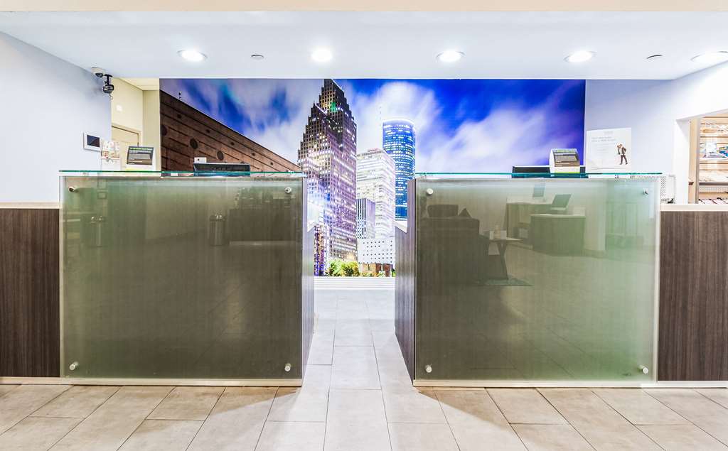 La Quinta Inn & Suites by Wyndham Tomball - photo 5