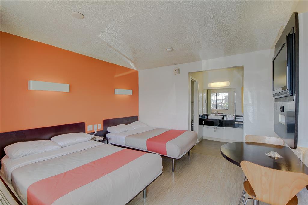 Motel 6 San Antonio TX Fort Sam Houston - photo 21