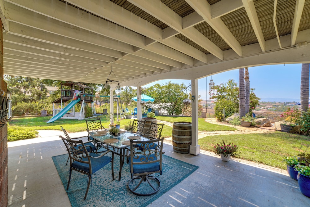 Pet friendly Riverside Retreat w Private Spa in Riverside, United States