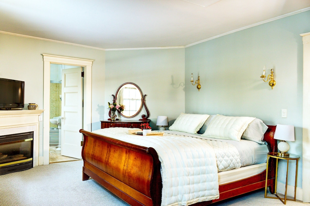 Gateways Inn & Restaurant - photo 11