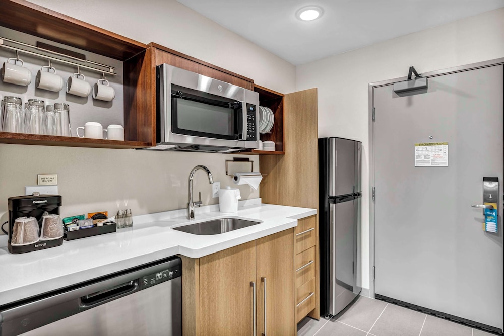 Home2 Suites by Hilton Raleigh West Lenovo Center - photo 22
