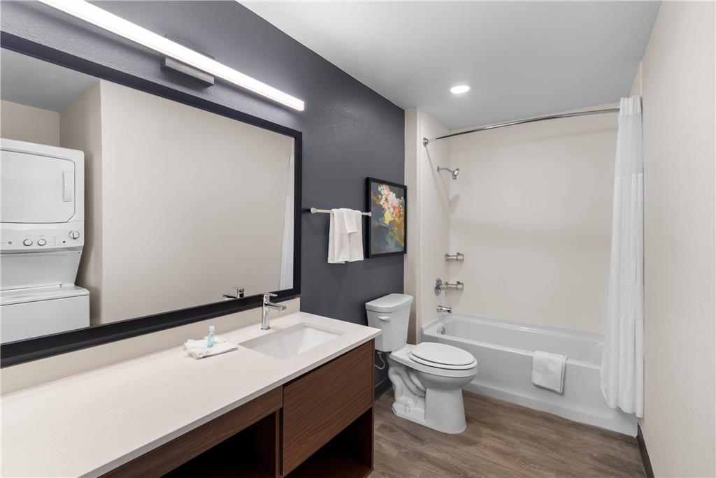 Everhome Suites Bastrop - photo 14
