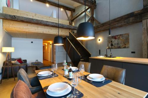 Adlerhaus Loft Viererspitz 410 — 4-Star Luxury Hotel in Mittenwald, Germany