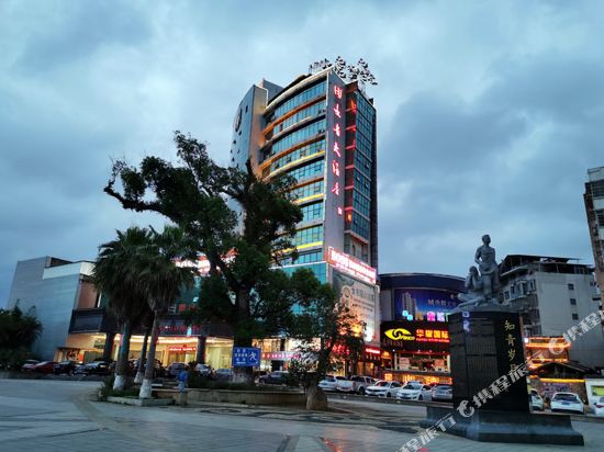 Nvshu Hotel — Xiaopu — photo 2