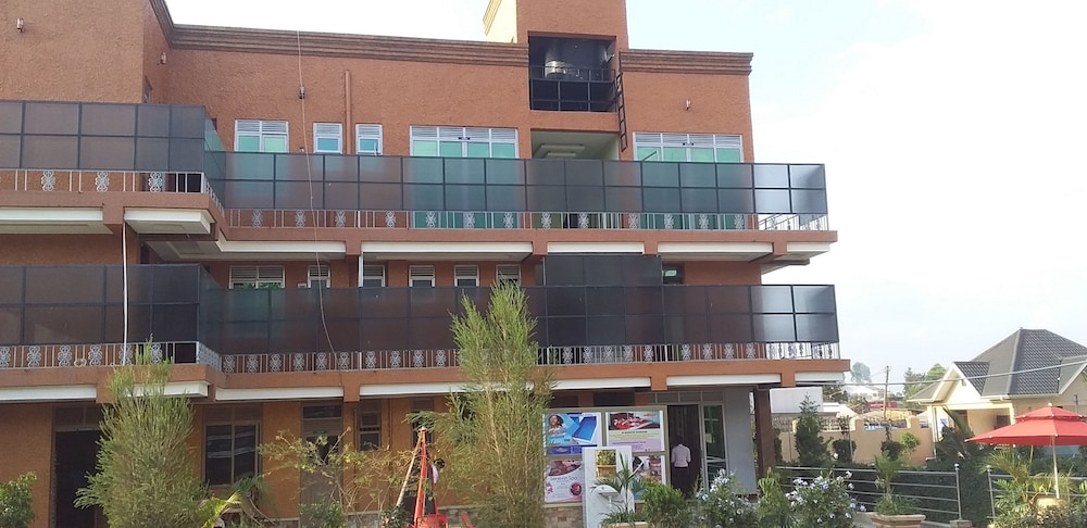 Senevin Gardens Hotel in Bushenyi, Republic of Uganda