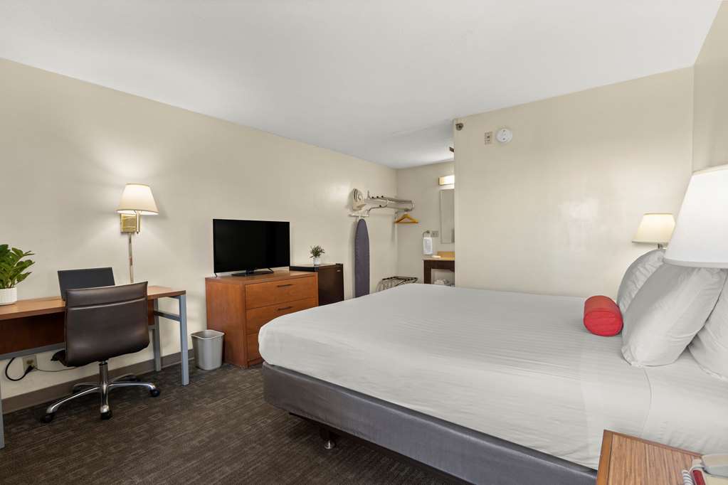 Good Nite Inn Buena Park - photo 11