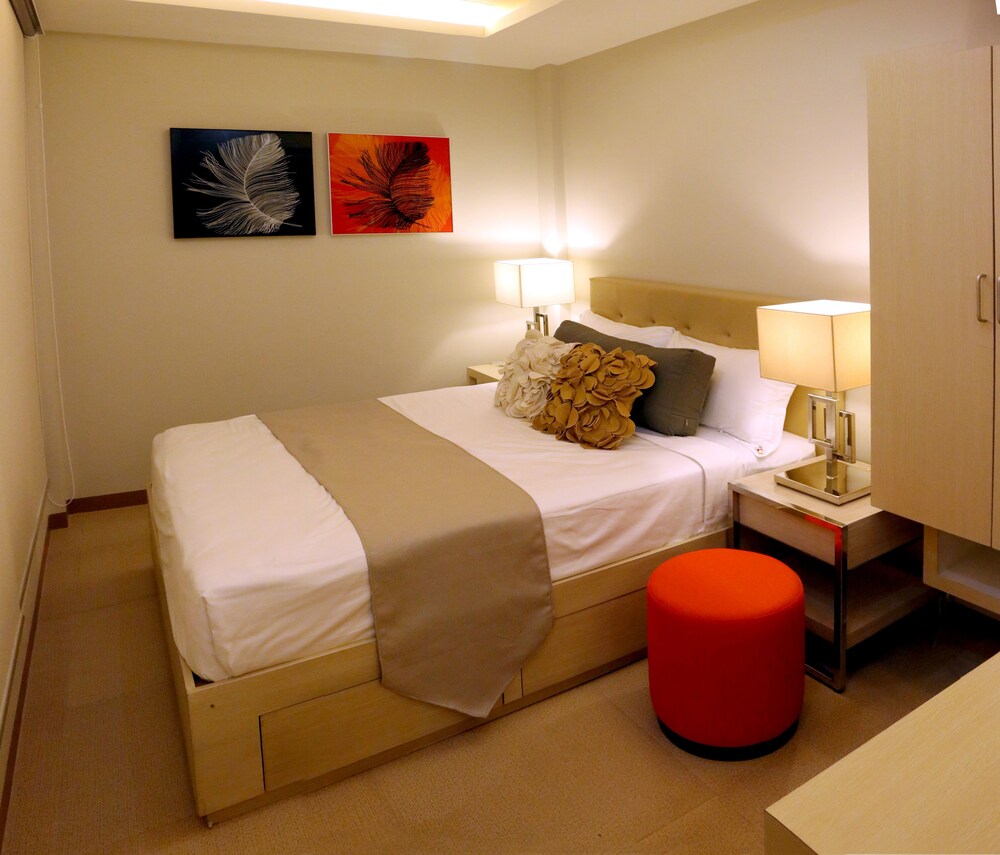 KLM Condotel