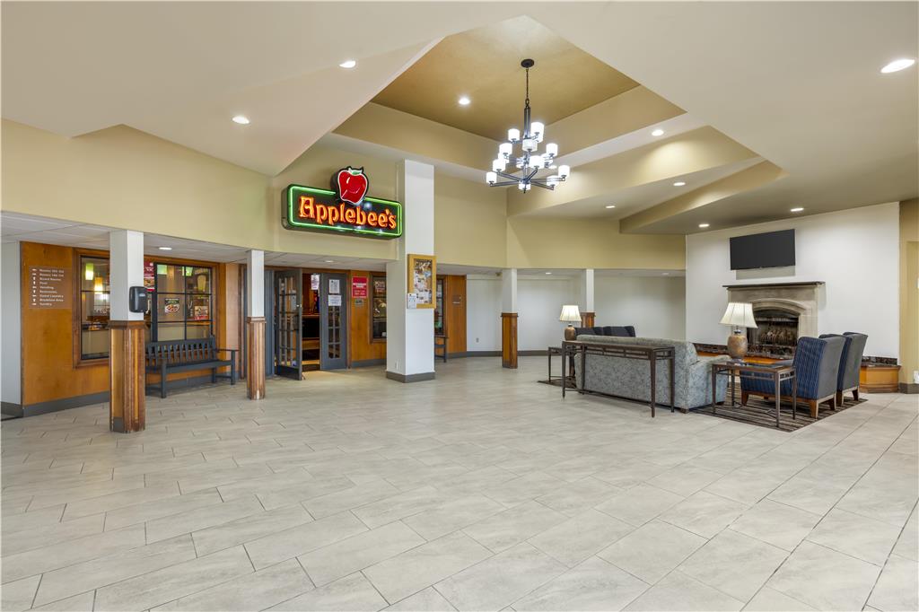 Best Western Plus York Hotel & Conference Center - photo 45