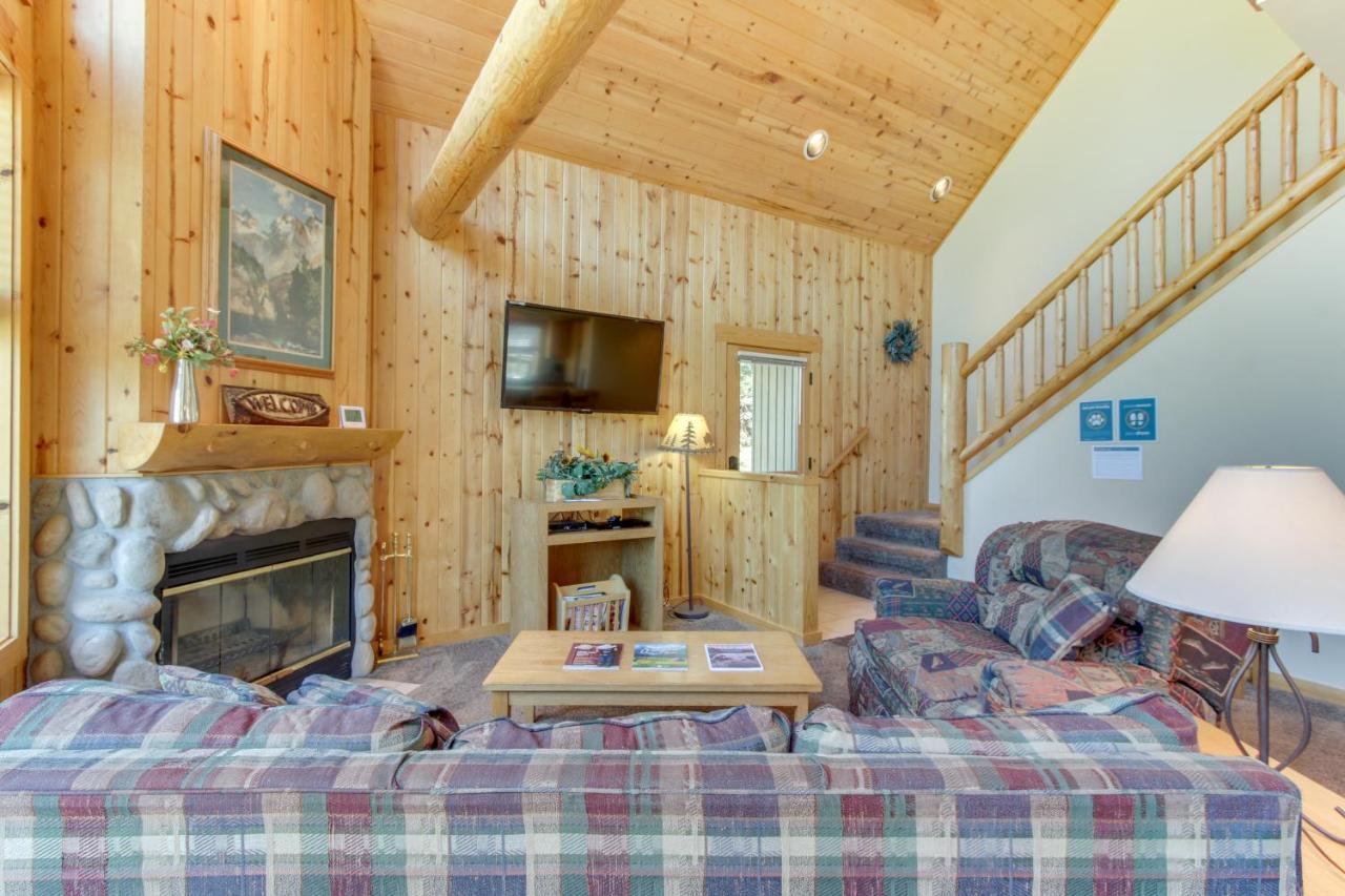 Eagle Crest Resort Cabin — Redmond